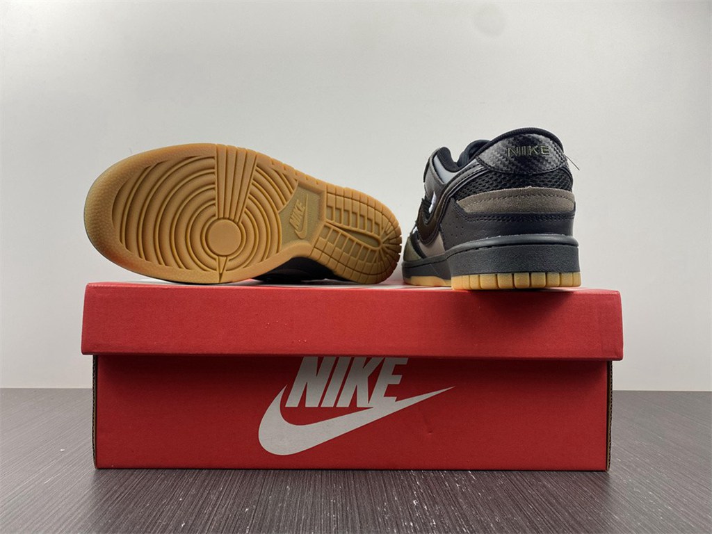 NIKE DUNK SCRAP DB0500-001